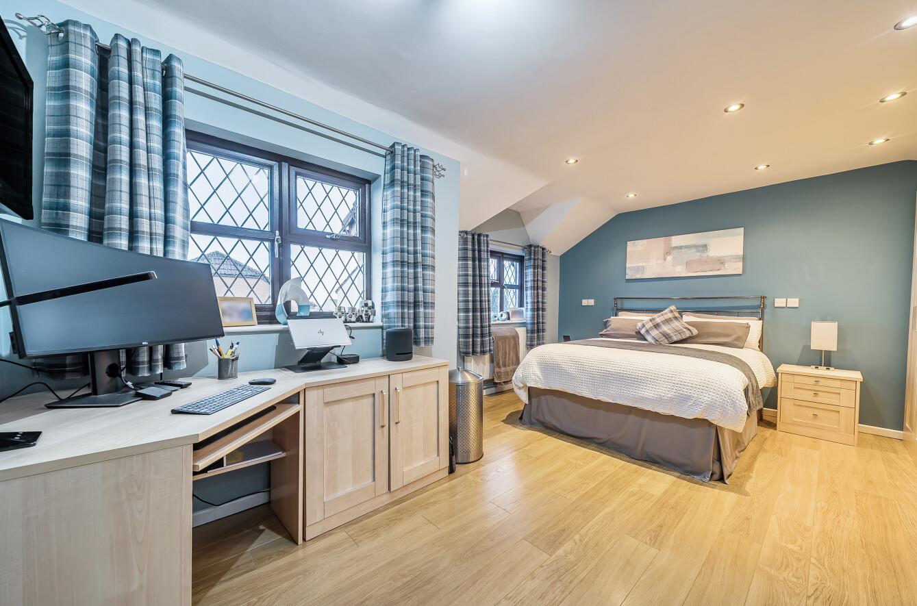 Huntingdon Way, Sketty, Swansea, SA2 9HN